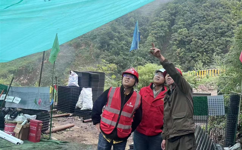 ��˳��ҵ�쵼���߷���Ŀ��չ��ǰ��ȫ�������